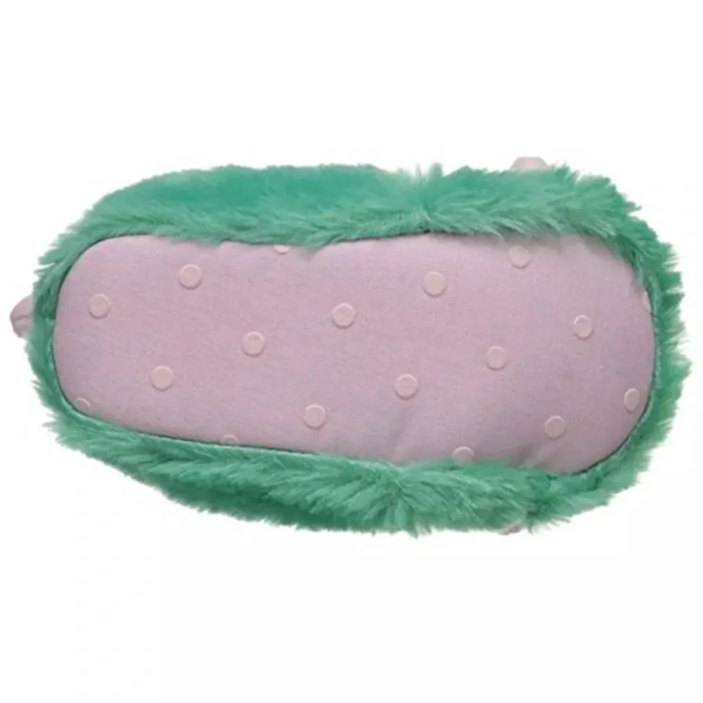 - Carter’s Sz M Toddler Lamb Furry Slippers! NEW!